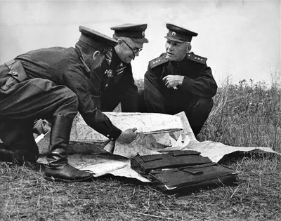 Marshal Georgy Zhukov (centre) and Marshal Ivan Konev (right)/Image: Mil.Ru