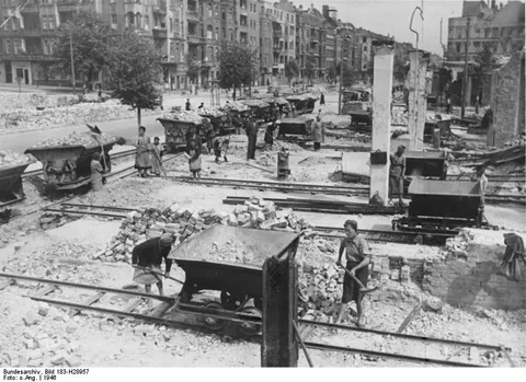 Frankfurter Allee in 1946