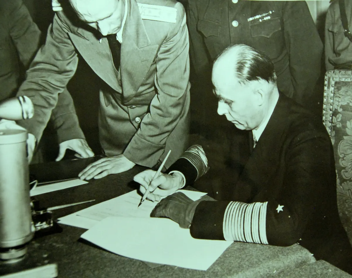 General Admiral Hans-Georg Friedeburg signs surrender terms in Berlin, 1945 (22258784541)