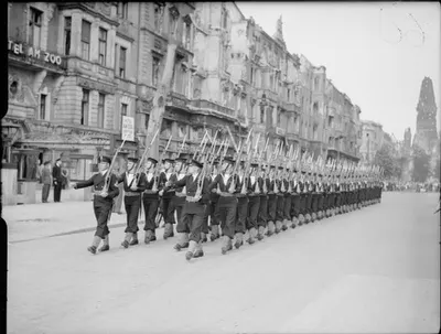 The Royal Navy 1945 - 1975 A30117
