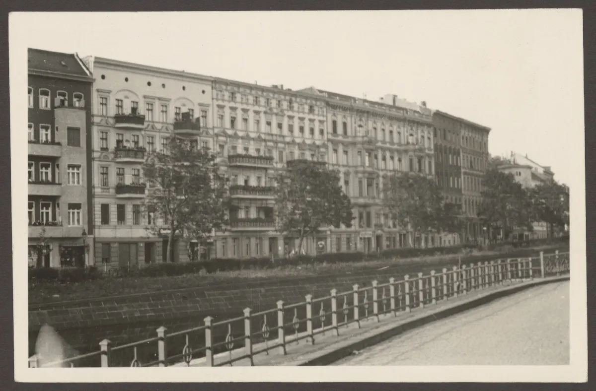 Ansichtskarte Landwehrkanal mit Kottbusser Ufer