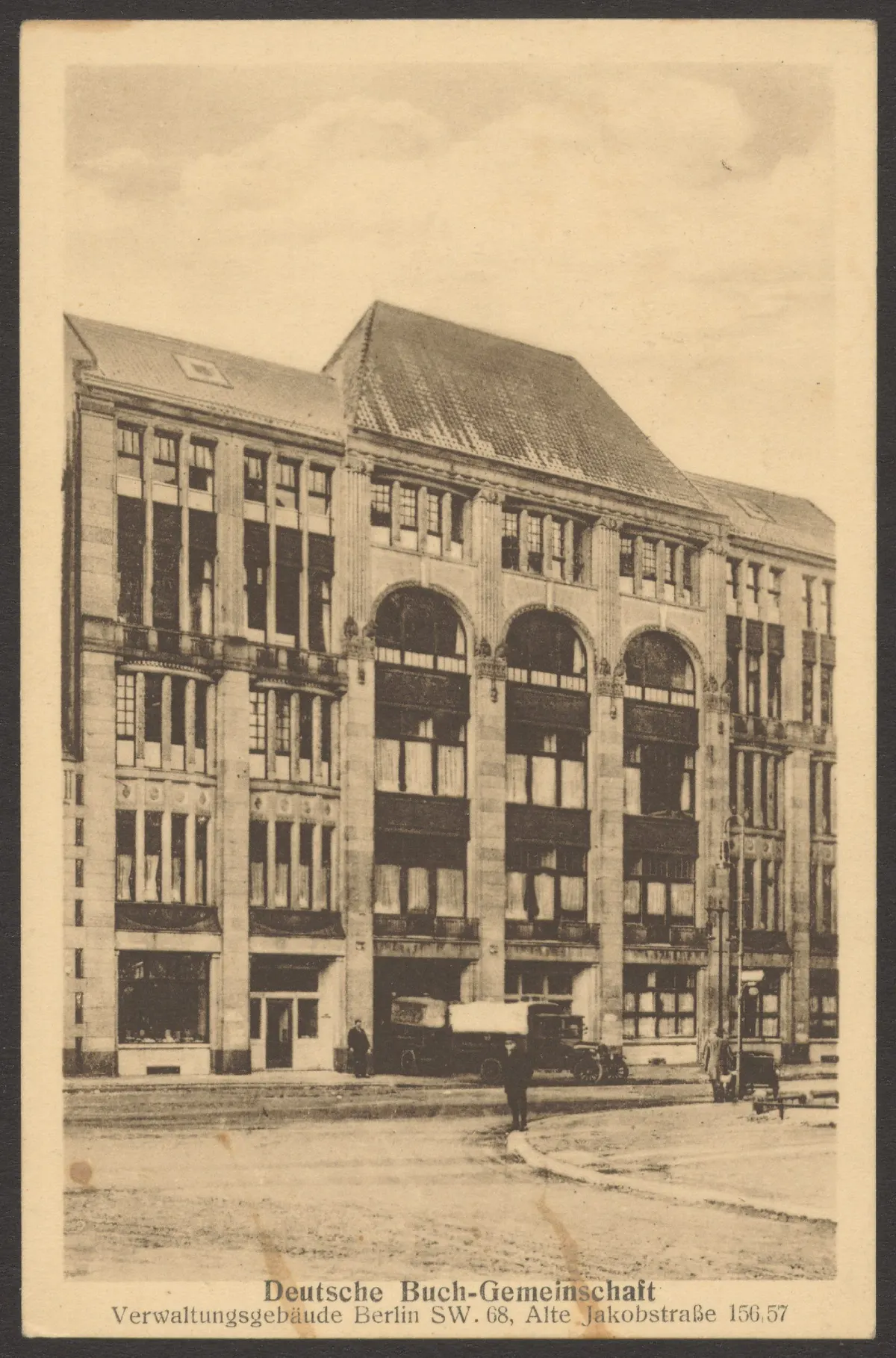 Ansichtskarte Verwaltungsgebäude "Deutsche Buch-Gemeinschaft", Alte Jakobstraße [1/2]